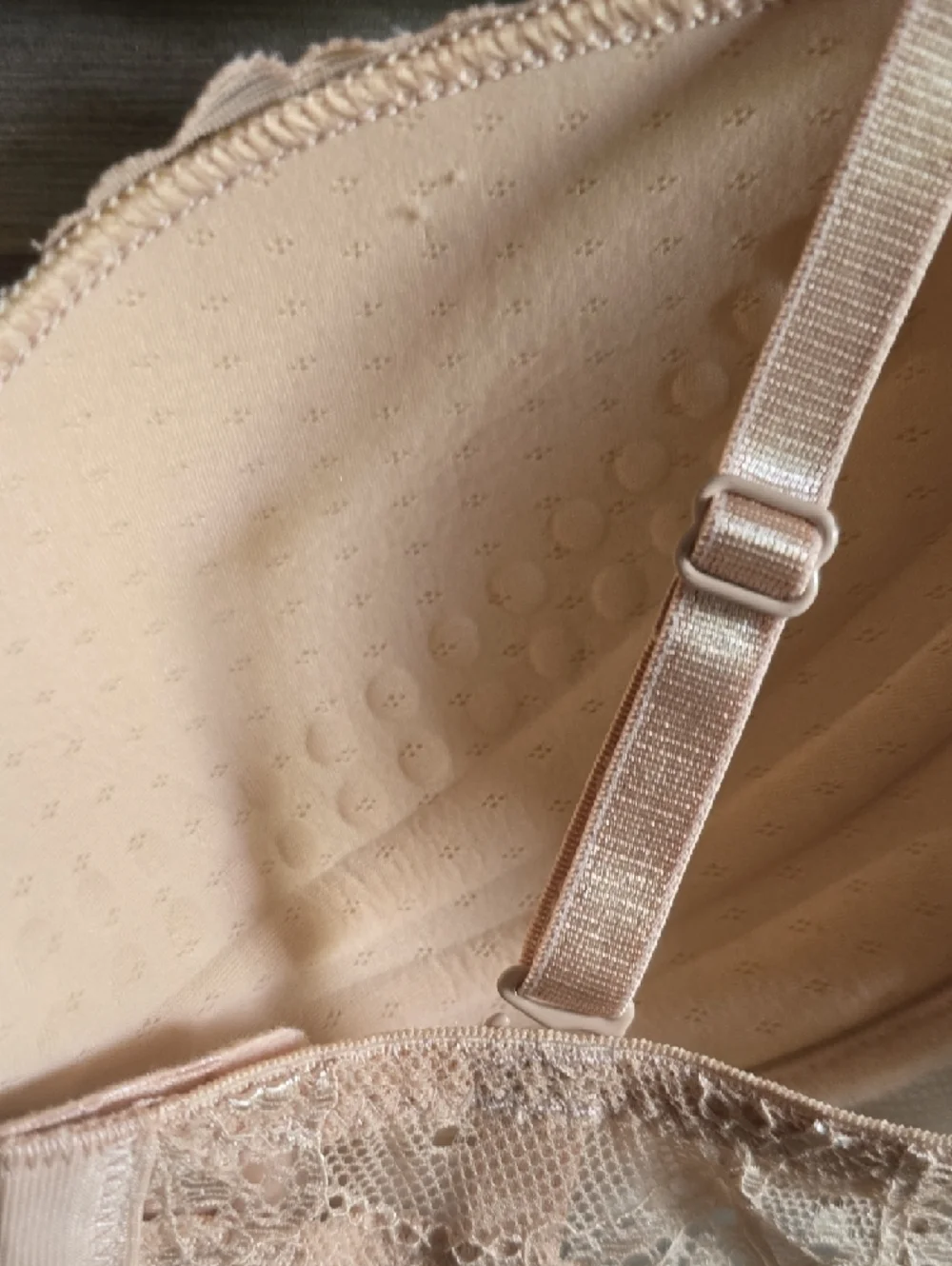 Rene Rofe Lace Push-Up Bra in Nude - Picture 9 of 14